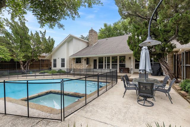 17215 Graystone Drive, Dallas, TX 75248