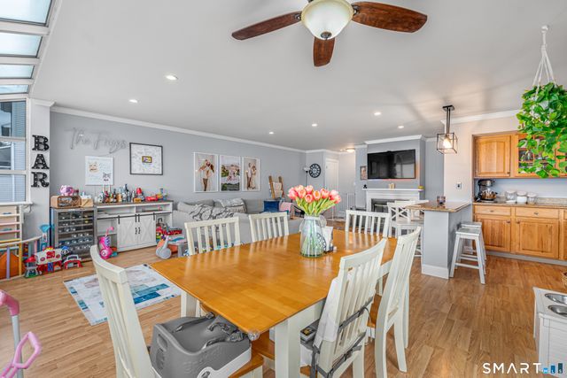 75 Staffordshire Commons Drive 75, Wallingford, CT 06492
