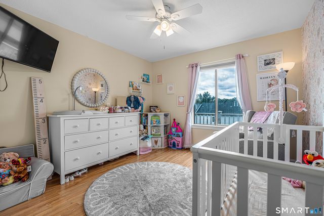 75 Staffordshire Commons Drive 75, Wallingford, CT 06492
