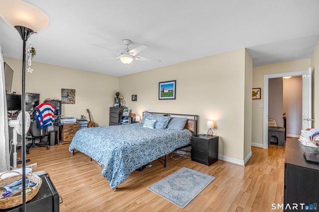 75 Staffordshire Commons Drive 75, Wallingford, CT 06492