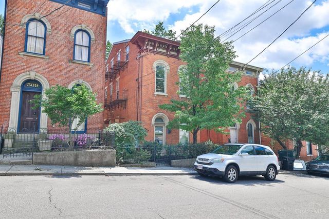 537 Liberty Hill, Cincinnati, OH 45202