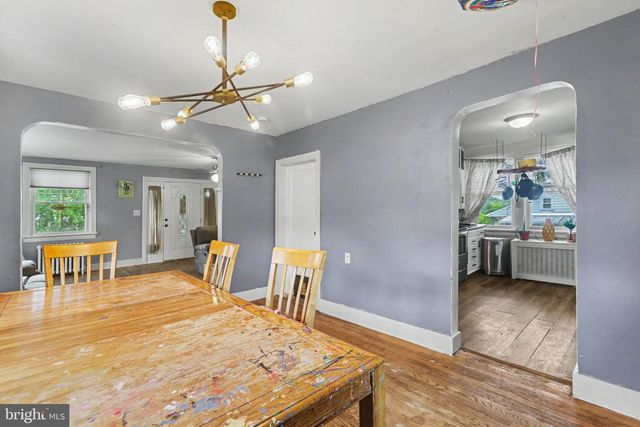 2200 FORSTER ST, Harrisburg, PA 17103