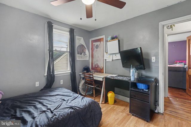 2200 FORSTER ST, Harrisburg, PA 17103