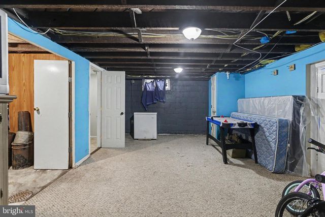 2200 FORSTER ST, Harrisburg, PA 17103