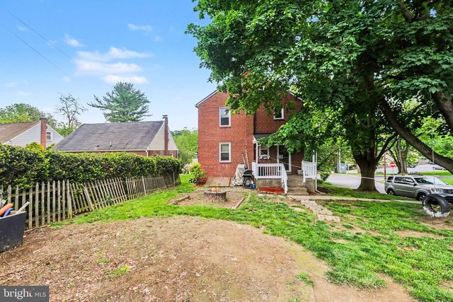 2200 FORSTER ST, Harrisburg, PA 17103
