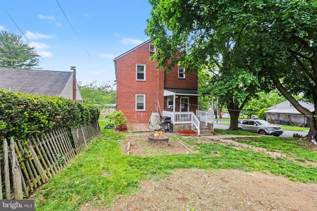 2200 FORSTER ST, Harrisburg, PA 17103