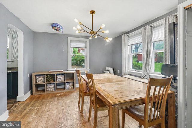 2200 FORSTER ST, Harrisburg, PA 17103