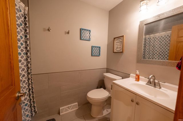 1324 Copeland Street, Warsaw, IN 46580