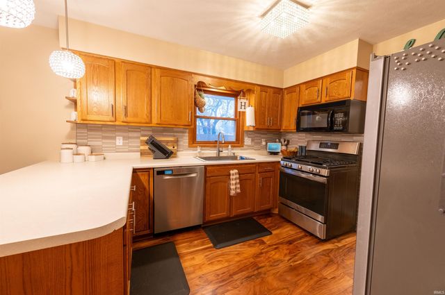 1324 Copeland Street, Warsaw, IN 46580