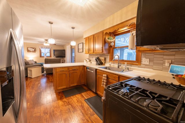 1324 Copeland Street, Warsaw, IN 46580