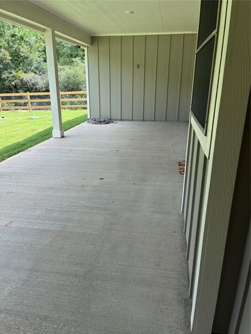 347 Iron Horse Road, New Waverly, TX 77378