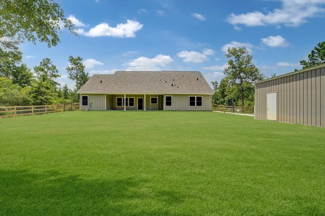 347 Iron Horse Road, New Waverly, TX 77378