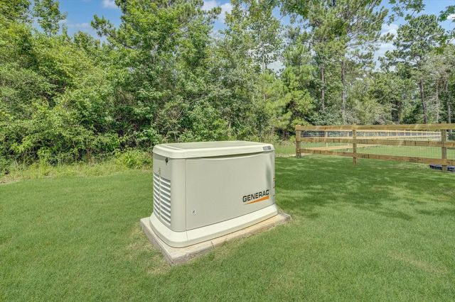 347 Iron Horse Road, New Waverly, TX 77378