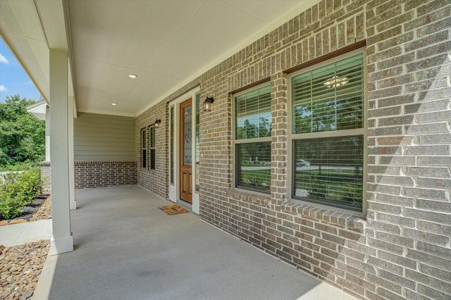 347 Iron Horse Road, New Waverly, TX 77378