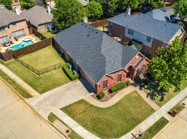 4236 Sharondale Drive, Flower Mound, TX 75022