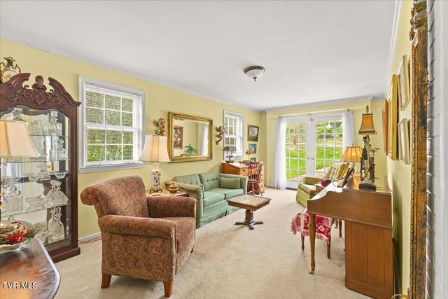 219 East Gilmer Park, Johnson City, TN 37604
