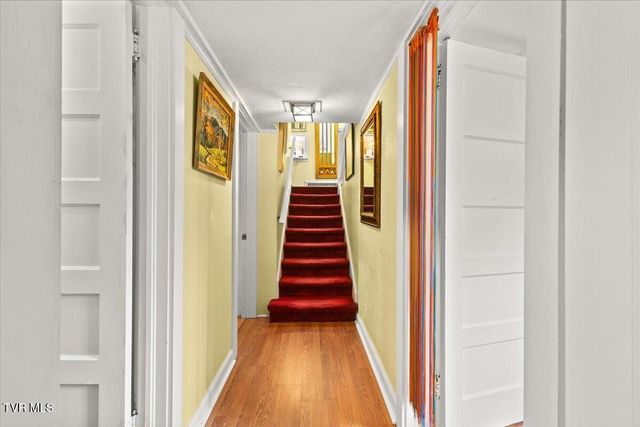 219 East Gilmer Park, Johnson City, TN 37604