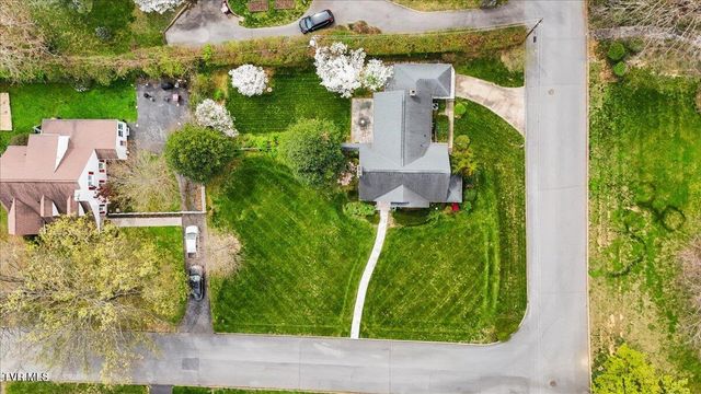 219 East Gilmer Park, Johnson City, TN 37604