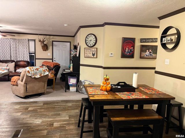 6874 White Walnut Road, Pinckneyville, IL 62274