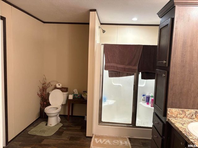 6874 White Walnut Road, Pinckneyville, IL 62274