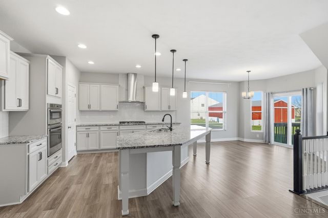 553 Auburn Grove Drive, Morrow, OH 45152