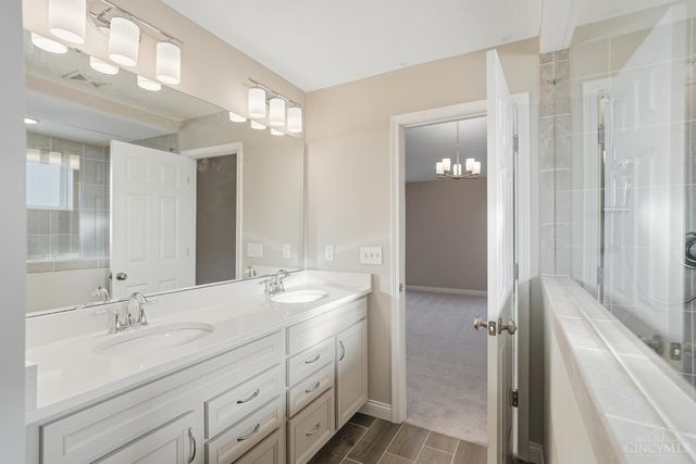 553 Auburn Grove Drive, Morrow, OH 45152