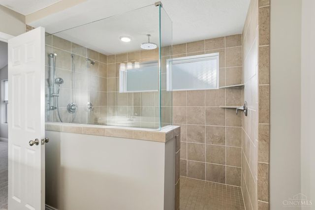 553 Auburn Grove Drive, Morrow, OH 45152