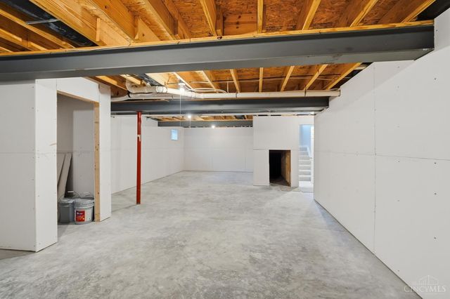 553 Auburn Grove Drive, Morrow, OH 45152