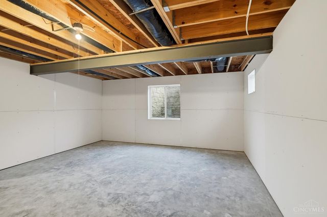 553 Auburn Grove Drive, Morrow, OH 45152