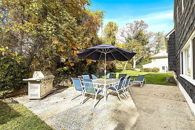 32 Homeside Lane, White Plains, NY 10605