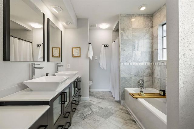 1729 Ryon LN, Round Rock, TX 78681