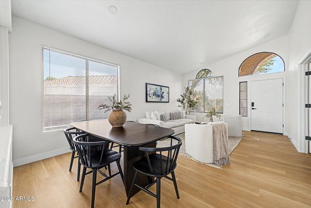 1622 S LEMON Street, Mesa, AZ 85206