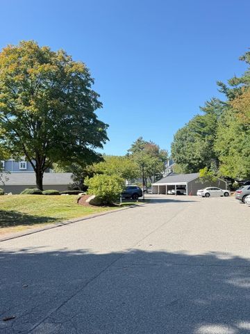 1100 Salem St 96, Lynnfield, MA 01940