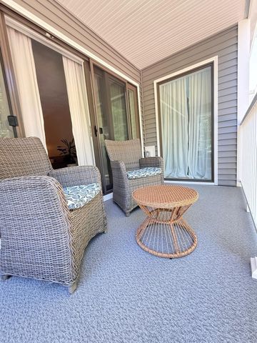 1100 Salem St 96, Lynnfield, MA 01940