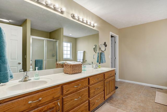 606 E Katella Circle, Nixa, MO 65714