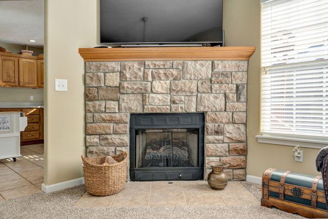 606 E Katella Circle, Nixa, MO 65714