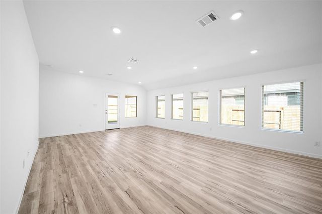 3820 Moss Hill Road, Rosenberg, TX 77469