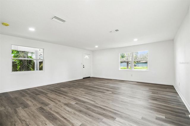 6502 N 31ST STREET, Tampa, FL 33610