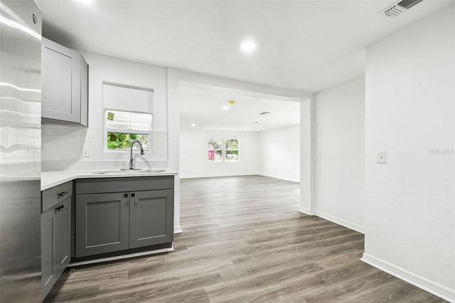 6502 N 31ST STREET, Tampa, FL 33610