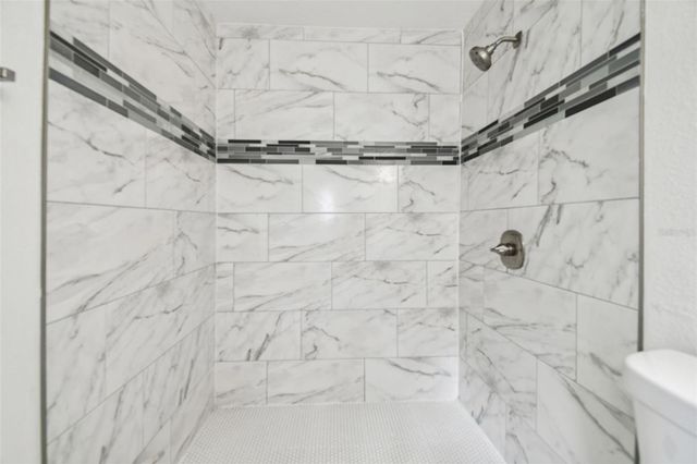 6502 N 31ST STREET, Tampa, FL 33610