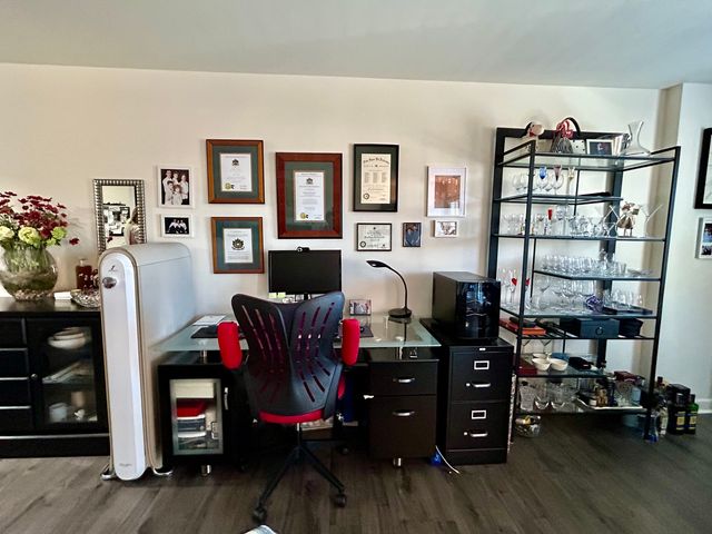 1849 Green Bay Road 2E, Highland Park, IL 60035