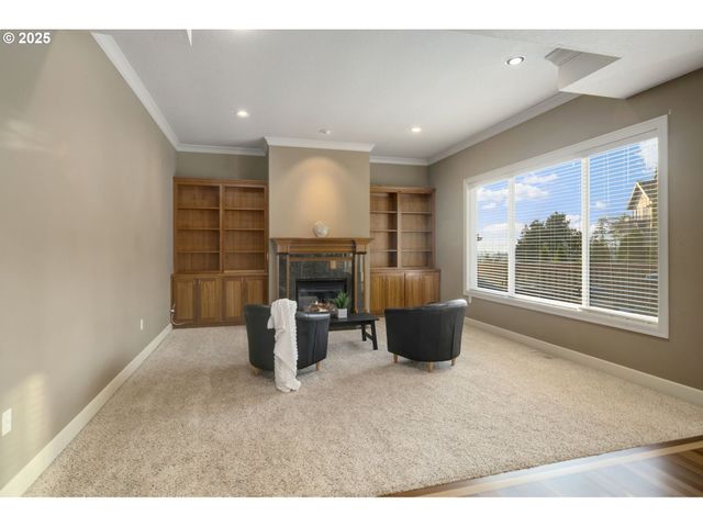 5219 Nw FERNRIDGE Dr, Camas, WA 98607