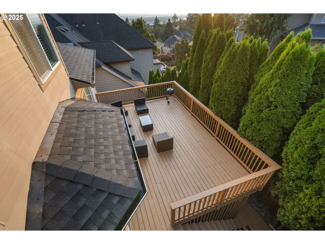 5219 Nw FERNRIDGE Dr, Camas, WA 98607