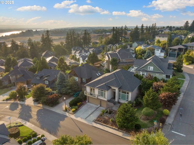 5219 Nw FERNRIDGE Dr, Camas, WA 98607