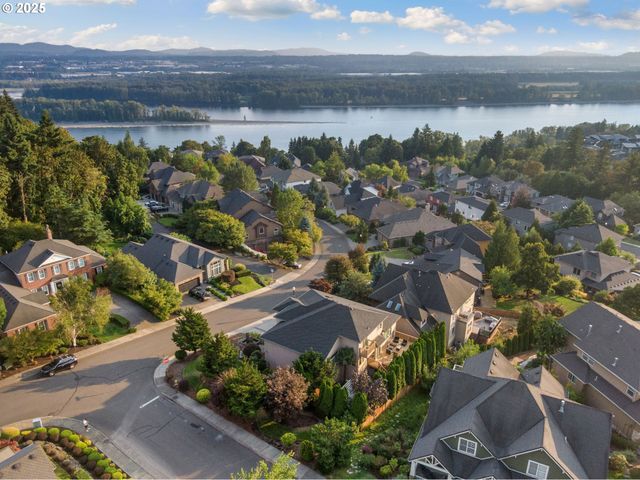 5219 Nw FERNRIDGE Dr, Camas, WA 98607