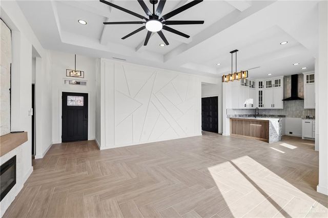 2413 Calle Moreno, Brownsville, TX 78521