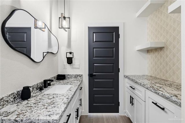 2413 Calle Moreno, Brownsville, TX 78521