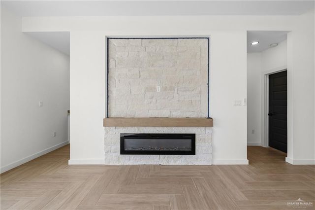 2413 Calle Moreno, Brownsville, TX 78521