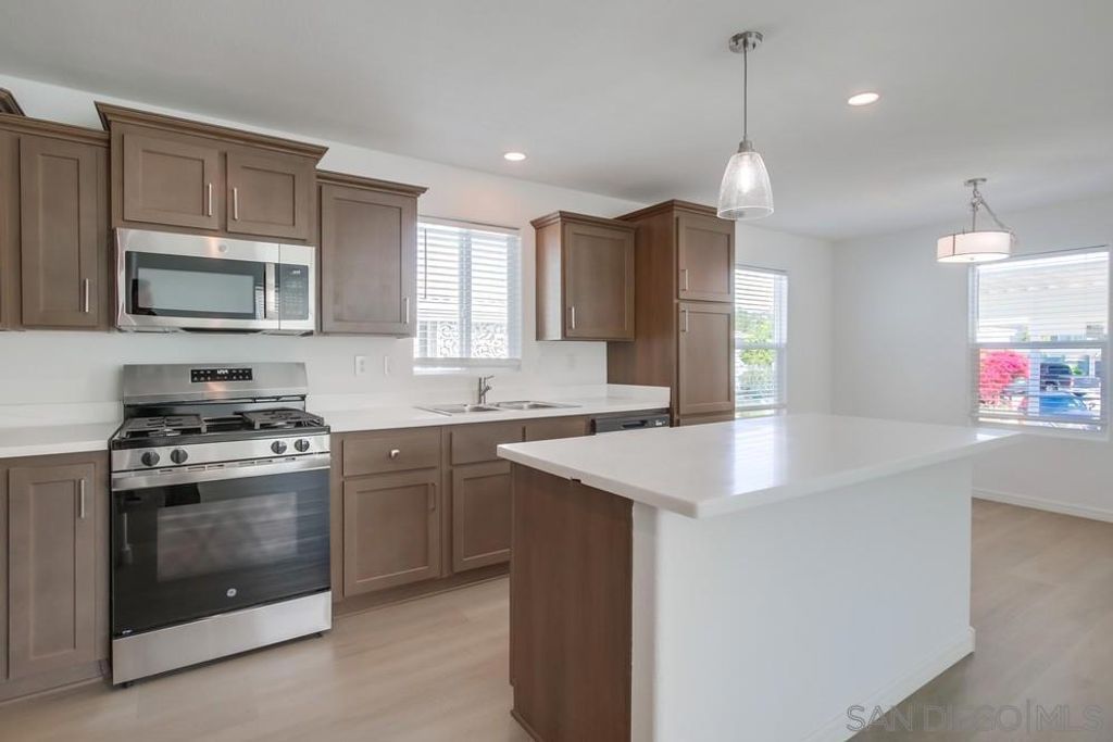 1120 Pepper Dr 73, El Cajon, CA 92021