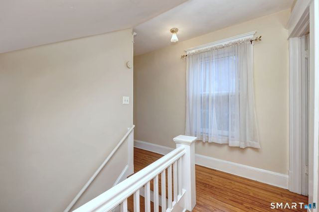 33 Loomis Street, Milford, CT 06460